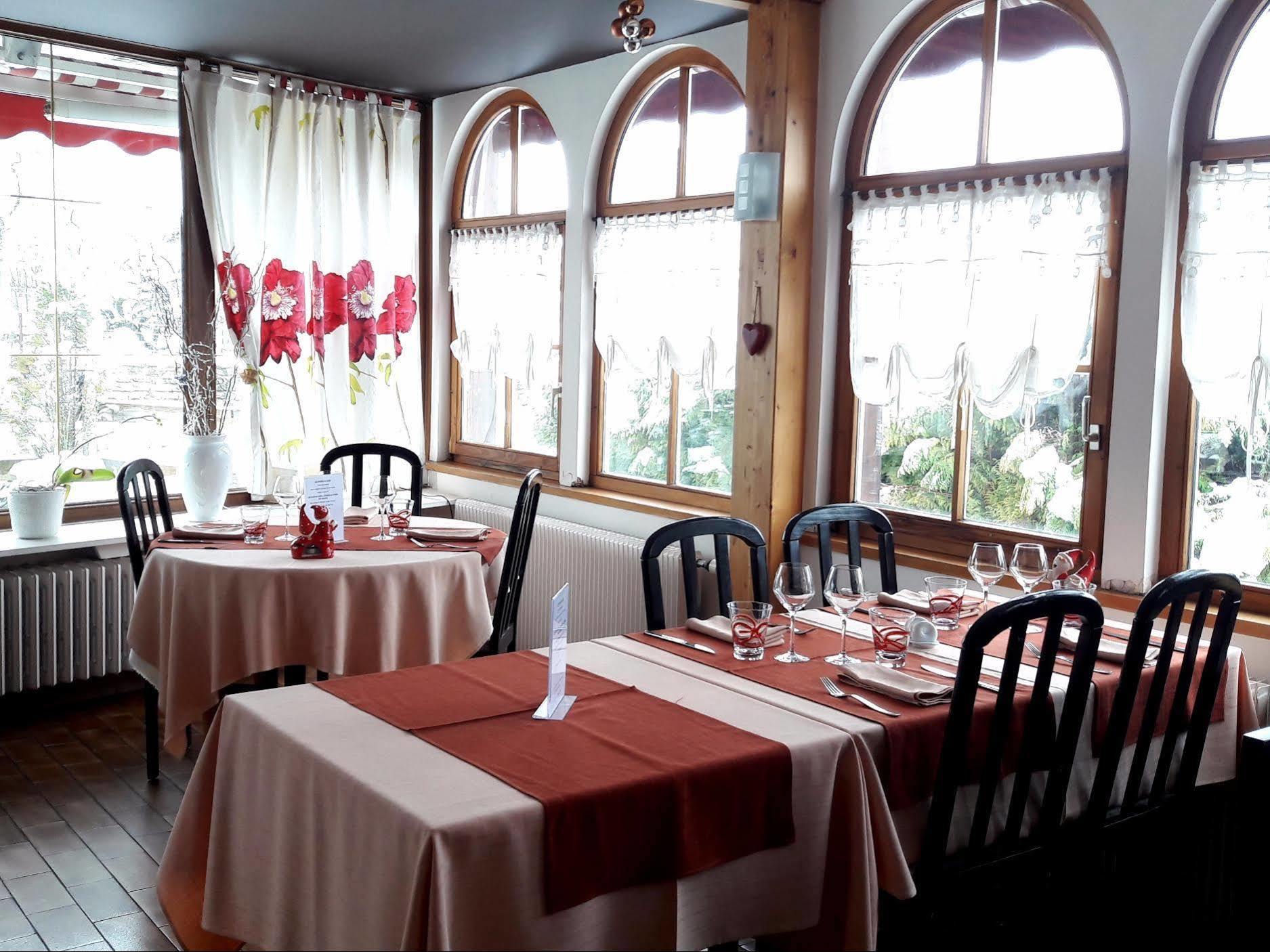 Hotel Restaurant Robichon Loray المظهر الخارجي الصورة